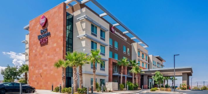 Best Western Plus Settlers Point Hotele w: Washington County