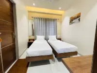 Yogiraj Exclusive Lodge Hotel a Barshi