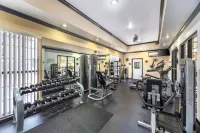 Best Western Plus Emerald Inn  Suites - Gym