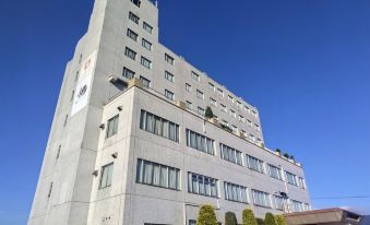 New Grand Hotel