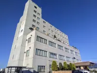 New Grand Hotel Hotels in Shinjo
