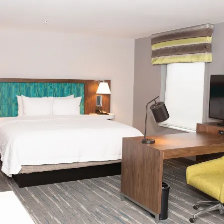 Hampton Inn & Suites by Hilton Dundee