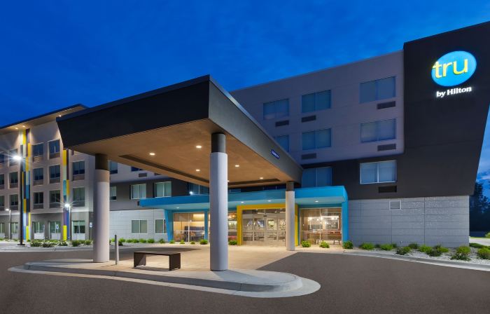 Tru by Hilton Comstock Park Grand Rapids