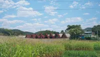 Sapadia Villa Lumban Silintong Hotels in Pardede Onan