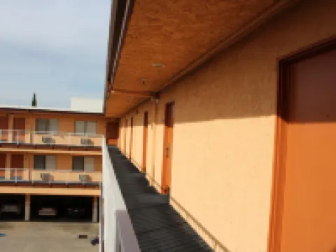 Garvey Inn Hotels in Monterey Park
