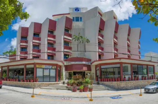 Hotel Plaza Kokai Cancún