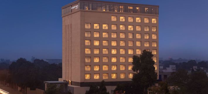 Courtyard by Marriott Amritsar Hoteles en Amritsar