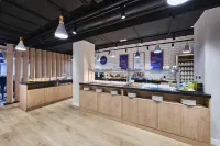 Holiday Inn Express LUBLIN by IHG - breakfast