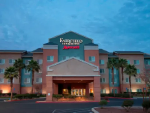 フェアフィールド イン & スイーツ バイ マリオット エル セントロ エル・セントロのホテル