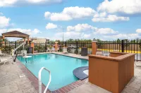 Best Western Casino Inn - parking