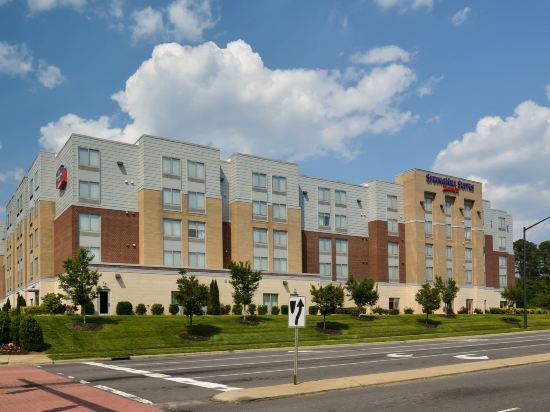 SpringHill Suites Charlotte Ballantyne