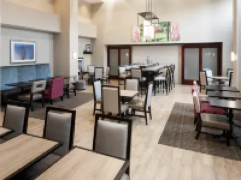 Hampton Inn & Suites Westford-Chelmsford Hotels in Middlesex County