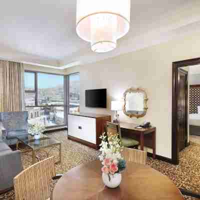 Hilton Suites Jabal Omar Makkah Rooms