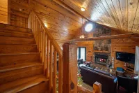 Excellent location! Water view from porch, short drive to Lake and Beavers Bend!