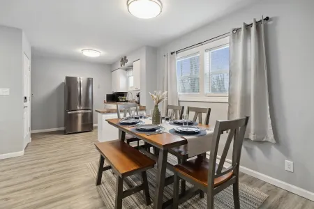 The Pinny City Suite