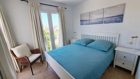 El Nido - Penthouse 200m from the marina with pool + priv. Roof terrace, A/C, WLAN Отели в г. Cala d'Or