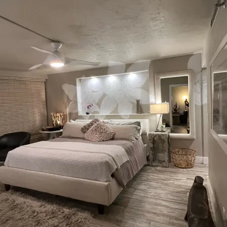 Oceanfront Luxe Sleep with the Waves Artist Owned 9th FL Breathtaking Pano Views
