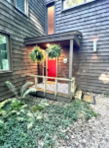 Lakefront 3 Bedroom Townhome - Fall colors and Quaint Towns - Sleeps 8
