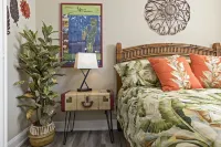 "Casita Playa" Our Super-Cute 1/1 Beach Getaway! 6 min from IRB!