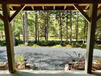 Charming Cottage at Pretty Pond