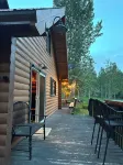 Cabin getaway 1-Hour from Jackson Hole, Golfing, Fishing, Palisades, Yellowstone
