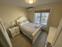 Chickadee Cottage/ Footsteps from Acadia National Park and downtown Bar Harbor!