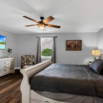 Modern Farmhouse Cottage