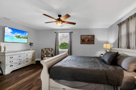 Modern Farmhouse Cottage