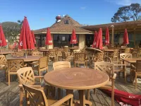 Ground Floor Corner Villa/Ocean Front Resort with Large Pool/on Site Restaurants