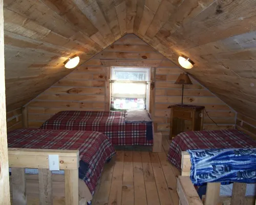 Private Amish Log Cabin Getaway Hotels in Jackson County