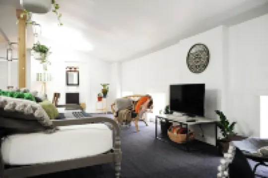 Penthouse in historic brothel, drenched in sunlight!
