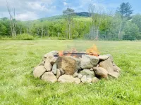 Modern Farm House…minutes to Okemo; 2 King beds! Hotels in Mount Holly