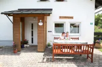 3 - star apartment in a fantastic, quiet location, with 2 bedrooms Hotels in Lindberg