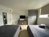 Modern Condo Of Views, Ocean beach across the street!!!