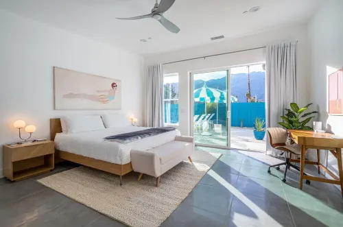 Stunning mountain views! New midcentury modern gem in the heart of Palm Springs!