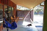 Honey's Suite at The Sage Guesthouse formerly the 19th Hole