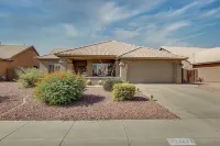 Backyard Luxury with Private Pool and Hot Tub on Golf Course - WiFi