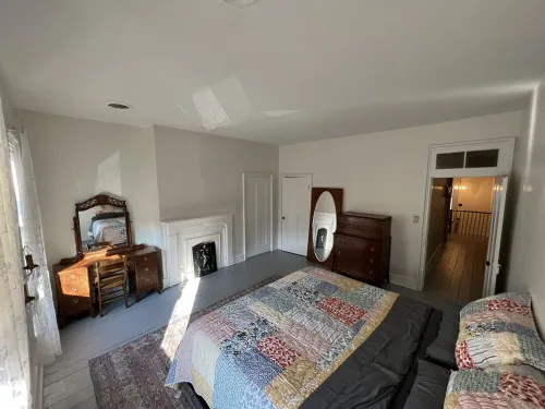 Beautiful and spacious 3BR historic home centrally located in downtown, Madison.