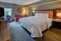 Hampton Inn Elizabeth City - parking