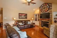 This Villa truly allows you to customize your vacation experience in the Smokies