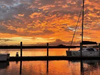 Direct Ocean Front Condo steps away from the Beach! Hotels in Ponce Inlet