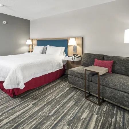 Hampton Inn Wilson Downtown