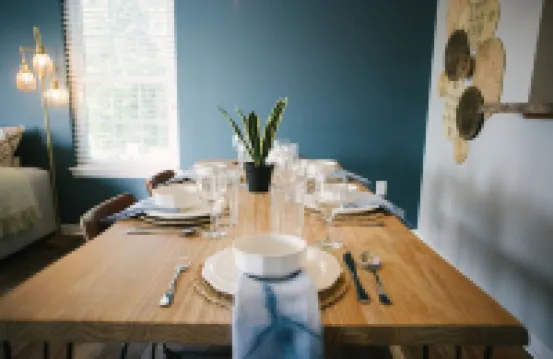 Lake Keowee-Dock Access-Pool-Views-Clemson 15min