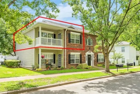 2 Bedroom Lake Norman Condo POOL