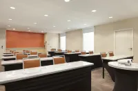 Home2 Suites by Hilton Seattle Airport Hotels in Tukwila