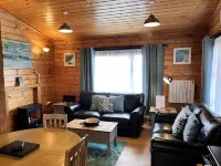 Willow Lodge, Holiday Log Cabin, Cedar Springs, Heacham. Close to the beach.