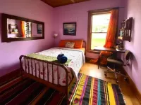 Colorful getaway in friendly Driftless village