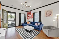 Fun & Funky #2 centrally located in Memphis!