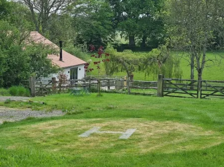 Stylish Self-contained Converted Stables