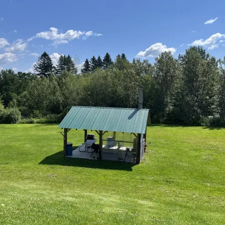Northern Maine Cabin - Trails - WiFi - AC